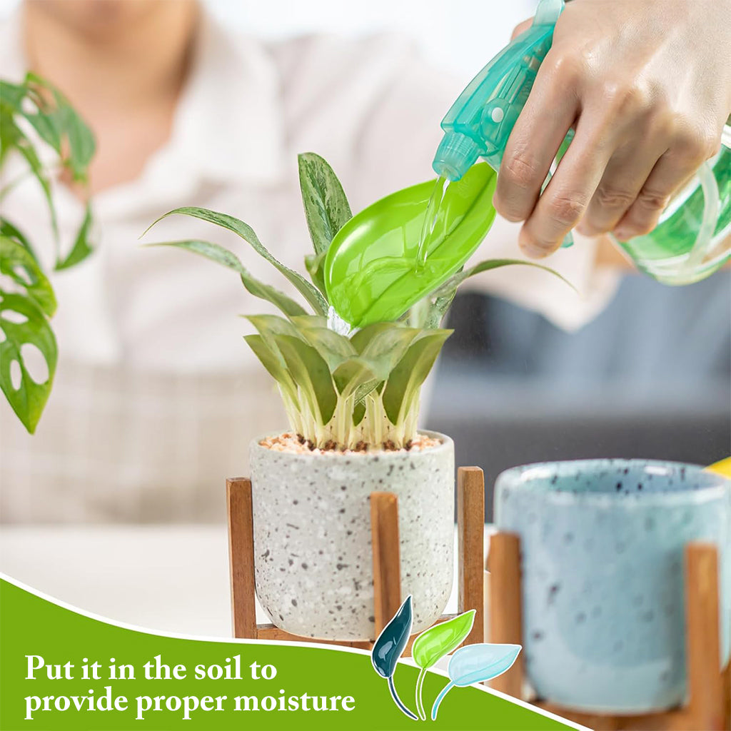 HASTHIP 3Pcs Small Plant Pot Watering Tools Slow Watering Tool Creative Decorative Leaf Shape Watering Gentle Watering Channel Funnel for Indoor Plants Small Desk Plant Office Plant