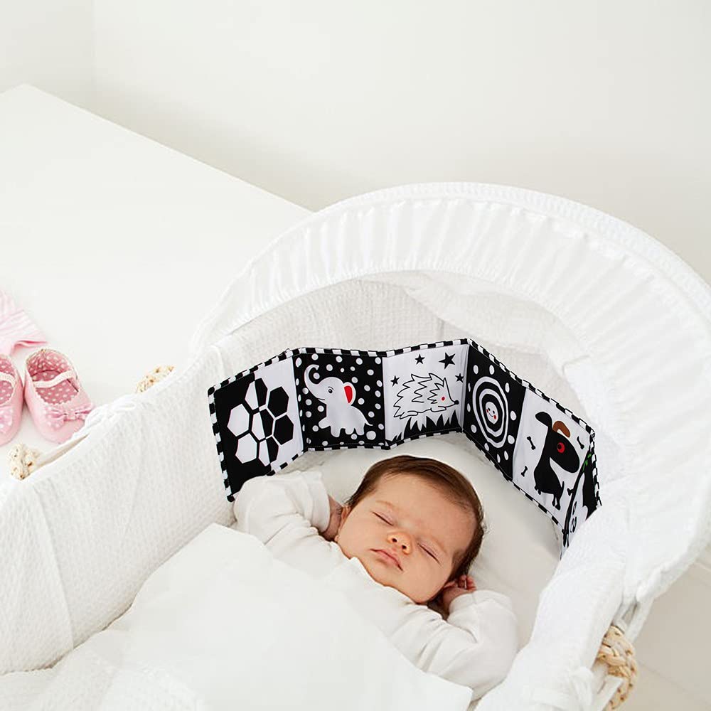 SNOWIE SOFT Baby Cloth Book (Black)