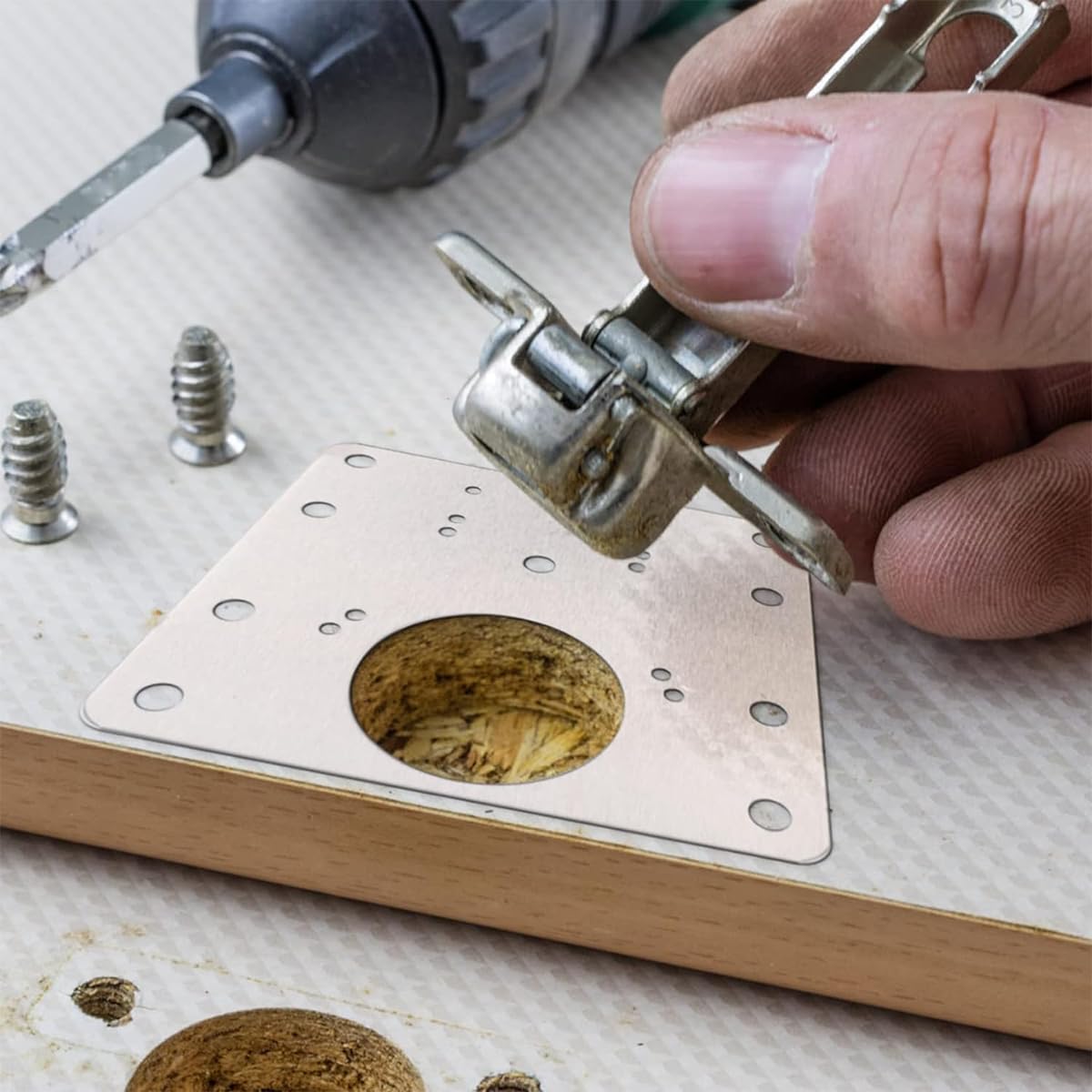 Serplex 8pcs Cabinet Hinge Repair Plate, Stainless Steel Hinge Repair Plate with Mounting Screws, Kitchen Cabinet Door Hinge Fixing Plate Bracket Kit for Protecting Wooden Kitchen Cabinet Door Window