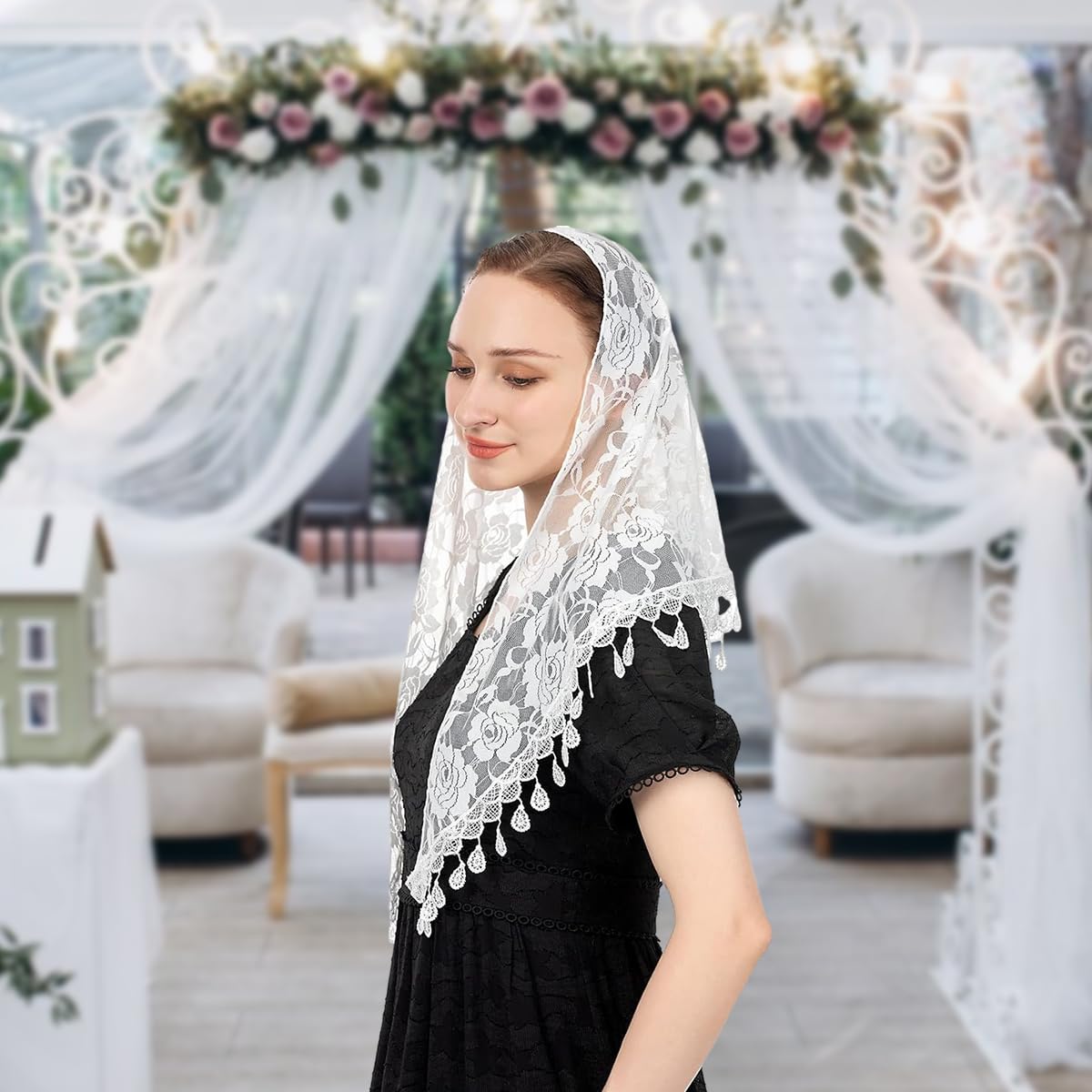 PALAY Mass Veil for Women, Triangle Chapel Mantilla Lace Veil Shawl, Embroidery Rose Tassle Head Scarf Covering, Ladies Church Cathedral Headwear - White