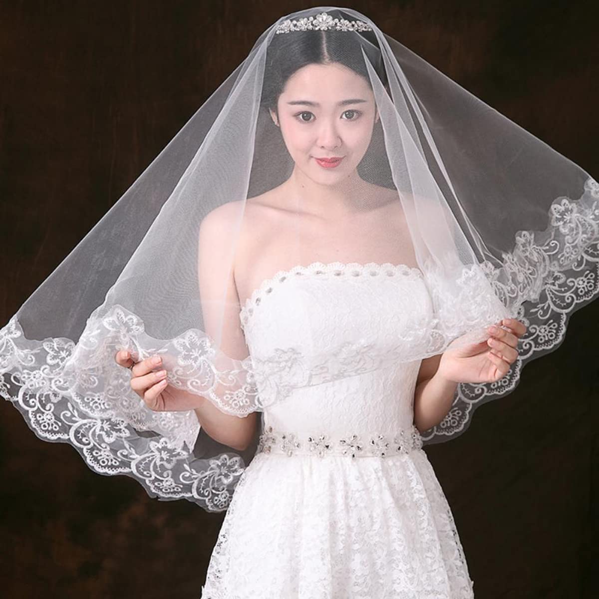PALAY Wedding Veil 1.5m Lace Edge Bridal Veil Pure White Veil for Wedding Bride, Women Tulle Short Veil for Wedding Bachelorette Party