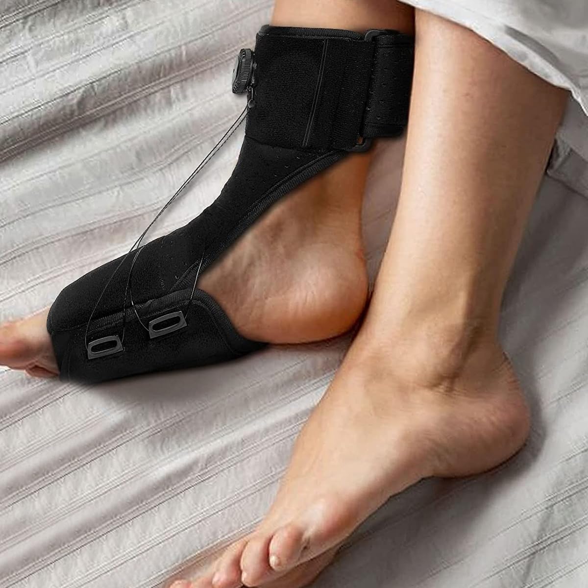 HANNEA Plantar Fasciitis Night Splint with Rotating Knob System, Ankle Brace Support for Plantar Fasciitis Relief Plantar Fasciitis Socks Fascia Stretcher Fasciitis Brace Foot Drop