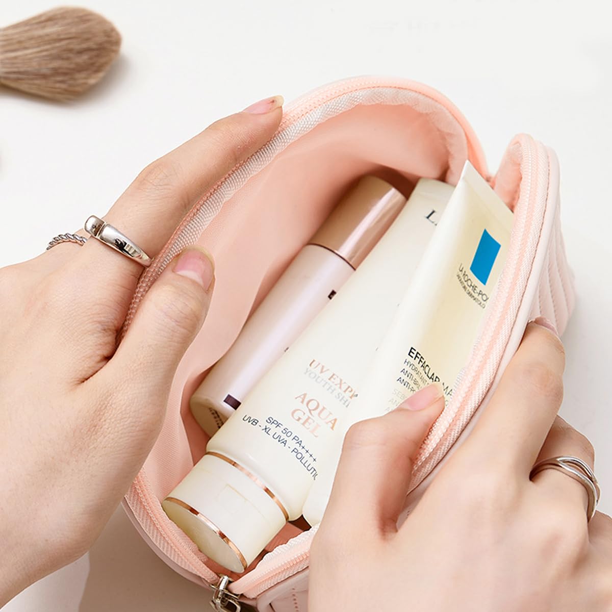 MAYCREATE Cute Makeup Bag, Small Cosmetic Bags for Women, PU Leather Waterproof Mini Make Up Bag Travel Essentials for Women, Portable Small Makeup Cosmetic Pouch