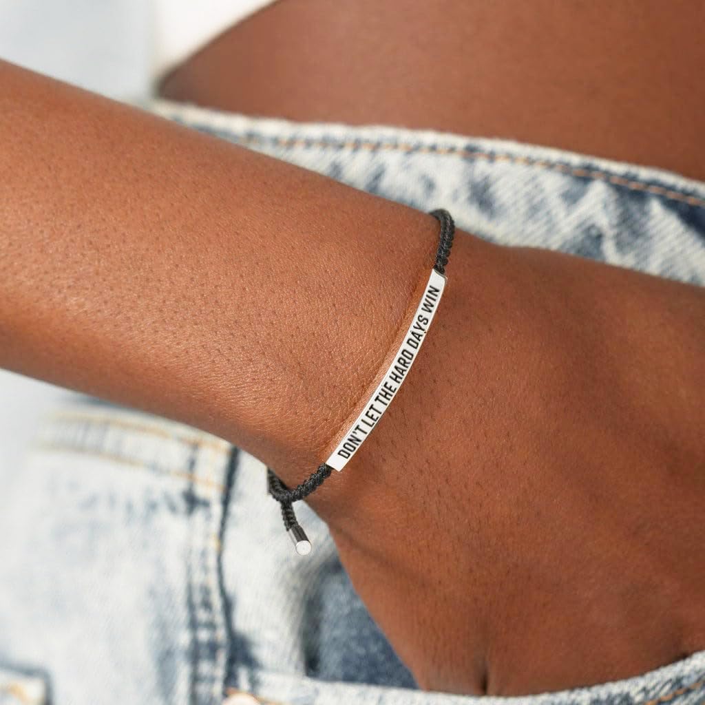 SANNIDHI Motivation Bracelet for Men Women 'Don't Let the Hard Days Win' Inspirational Bracelet with Gift Card Adjustable Fashion Bracelet Gift for Men Women