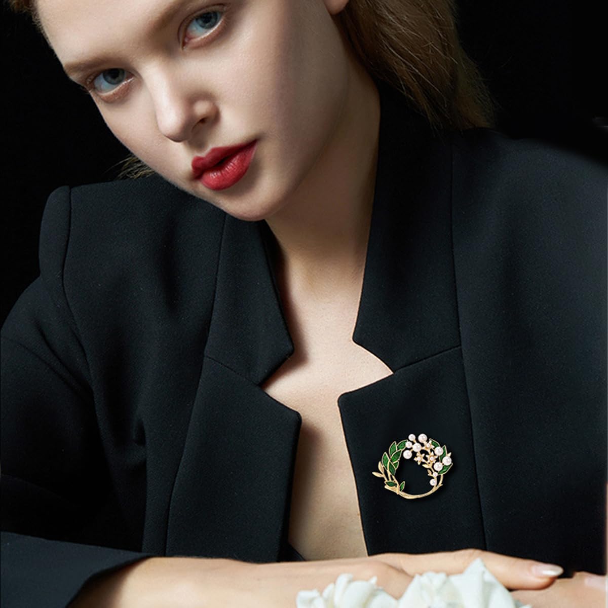 SANNIDHI Brooch for Women Pearl Gardenia Saree Brooch Pin Enamel Alloy Elegant Flower Suit Brooch for Blouse, Dress, Blazer, Scarf - with Gift Box (Gold Wheat)