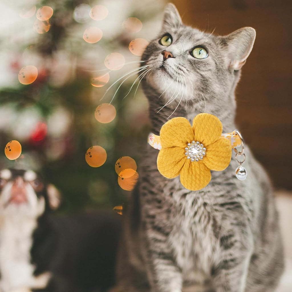 Qpets Yellow Cat Collar, Flower Cat Collar with Handcrafted Crochet - Quick Release Buckle, Plush for Comfort, Silver Bell Accessory