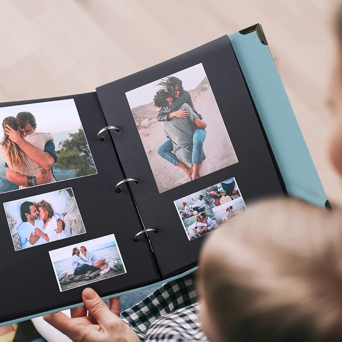 HASTHIP Scrapbook Photo Album Book, Anniversary Gift for Couple Special, 200 Photos Large Hard Cover Photo Album, Pink Sika Deer Family Photo Album for 4x6 inches Photos