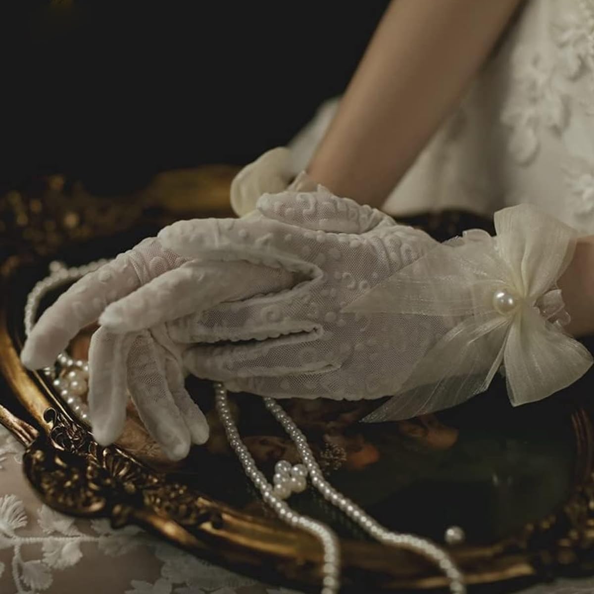 PALAY Wedding Gloves for Bride White Lace Gloves for Women Hand Gloves for Girls White Net Gloves, Elegant Bridal Tulle Gloves Flower Banquet Bowknot Pearl Cuffs White Bridal Wedding Diwali Halloween