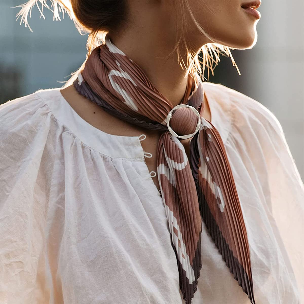 MAYCREATE 5Pcs Silk Scarf, Blouse, T-shirt Tie Rings Clips, Fashion Metal Clothes Circle Clip, Buckle Ring Wrap Holder for Women