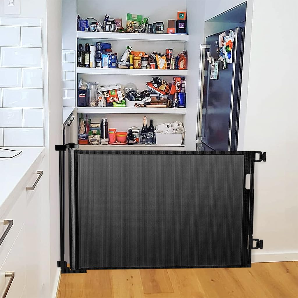 SNOWIE SOFT Retractable Baby Safety Gate Fence Gate with Lock, Buckle Door Barrier Staircase Gate Door Gate Barrier for Babies Toddler, Dog Cat Pet in Balcony, Bedroom, Living Room, 33