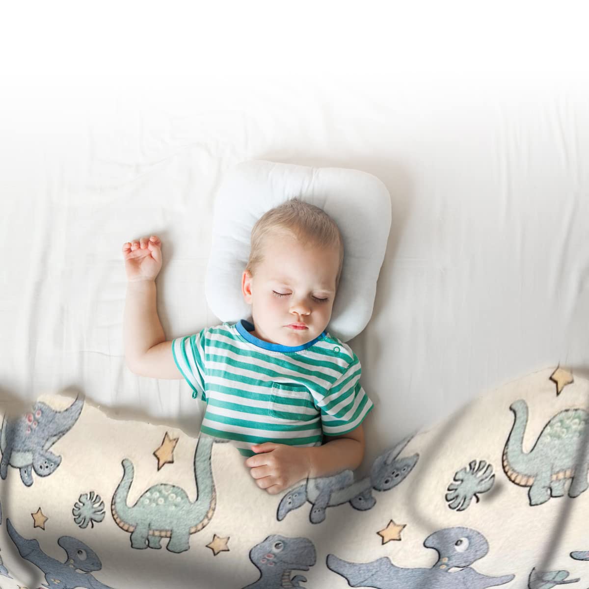 Optifit 125 * 150cm Glow in The Dark Blanket for Kids Baby, Microfiber Flannel Blanket, Soft and Warm Dinasour Print Blanket for Sleepover Party Night Pajama Blanket for Kids Luminous Blanket