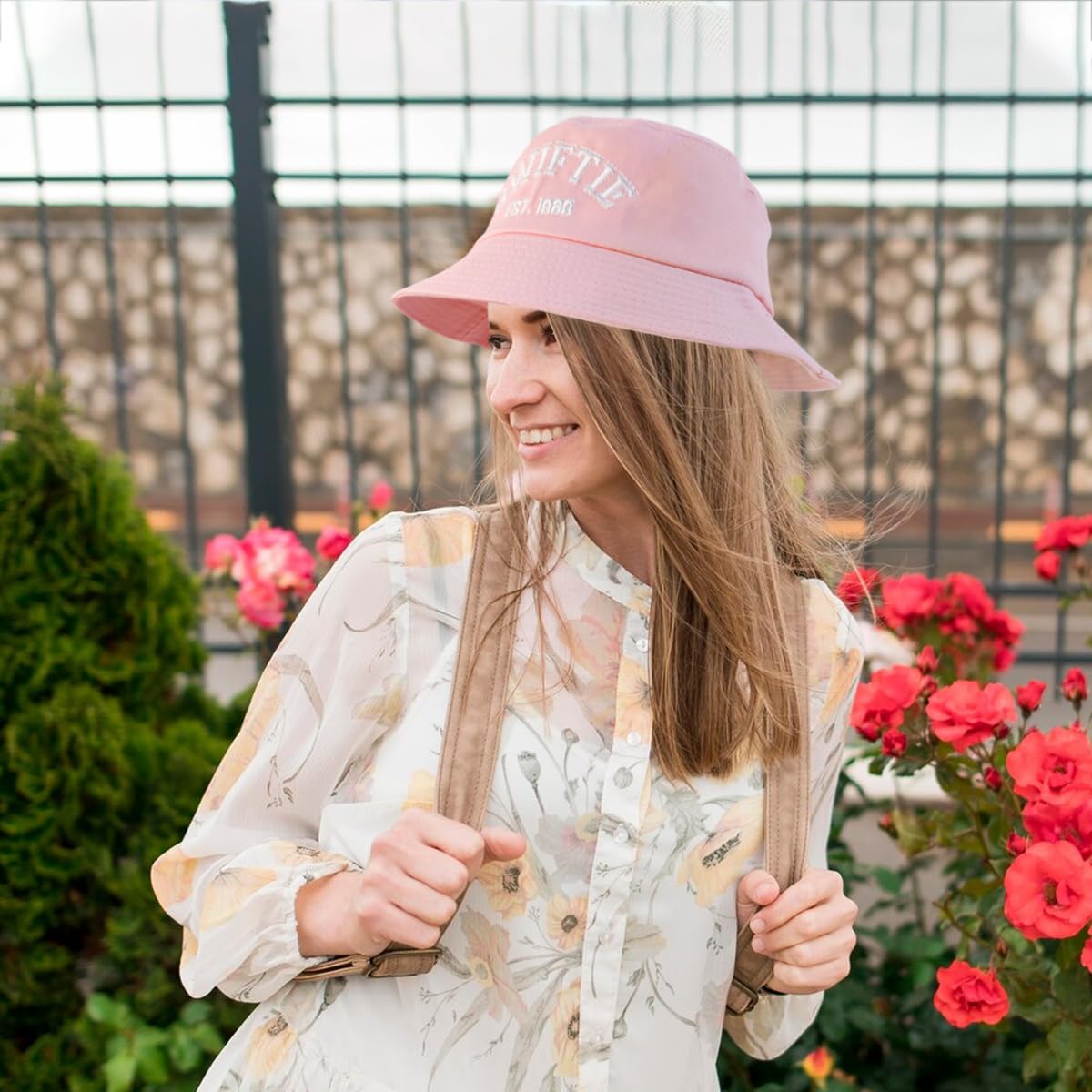 PALAY Girl Summer Bucket Hat Fashion Pink Letter Embroidery Bucket Hat Swiftie Hat Bucket Hat Beach Hat Breathable Sun Hat Travel Outdoor Sun Hat for Girls