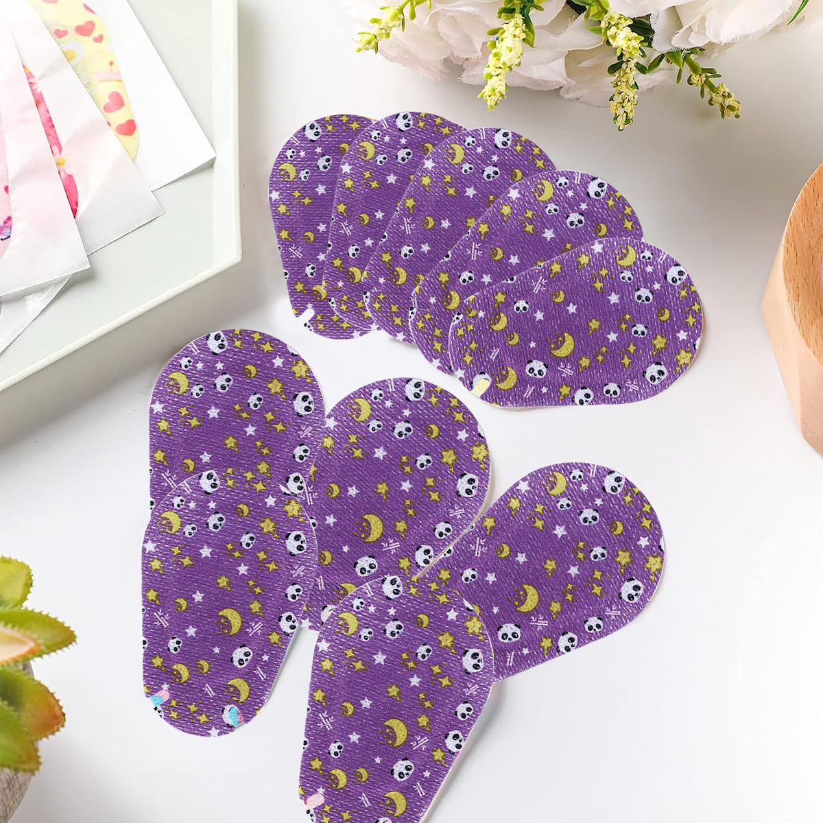 MAYCREATE 20pcs Kids Eye Patches for Lazy Eye, Cute Fun Adhesive Eye Cover, Breathable Non-woven Fabric Eye Patch for Toddler Boys Girls Eyesight Correction
