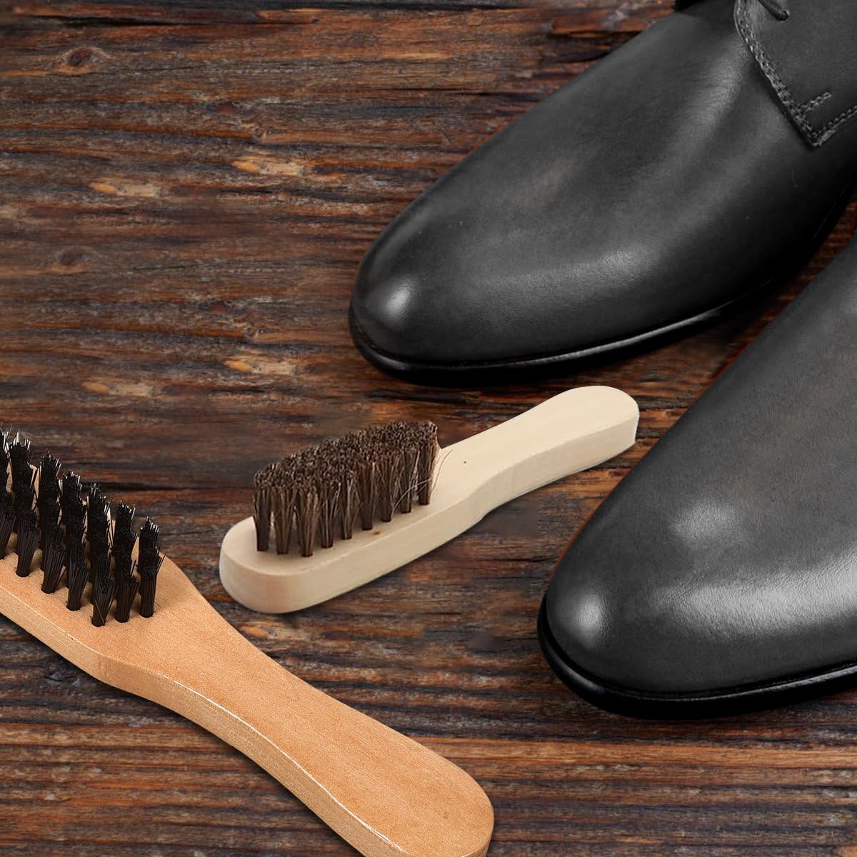 HASTHIP Shoe Care Kit, Shoe Shine Care Kit Neutral Polish Brush Leather Shoes Boots Sneaker Shining Tool Kit with Shoe Brush, Poish Sponge, 2 Shoe Polish(Black & Natural), Shoehorn