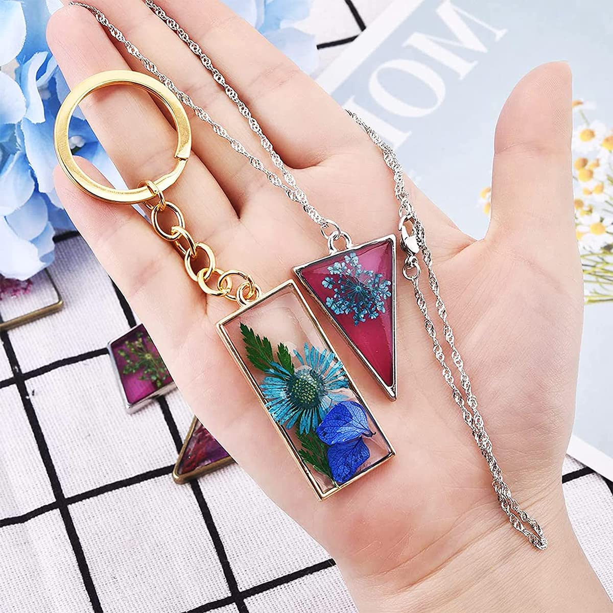 HASTHIP 55Pcs Resin Pendant Mould, Mini Frame Pendants, Charm Pendant Metal Resin Moulds Kit For Key Chain Earring Necklaces Bracelet Diy Crafts, Multi-coloured