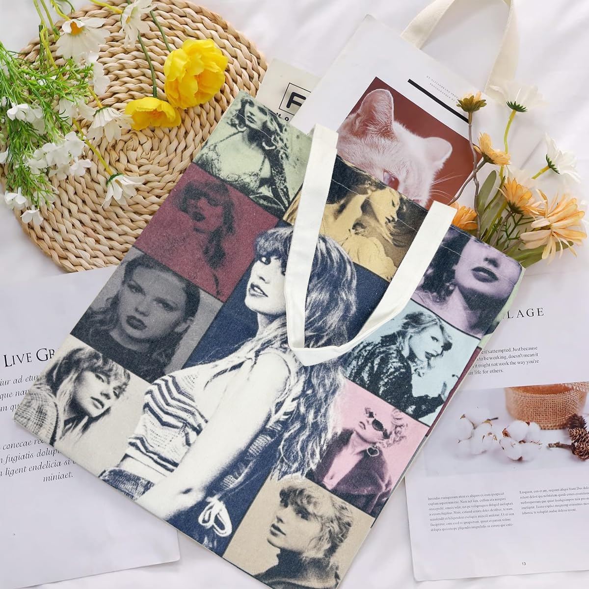 PALAY Girls Tote Bag Taylor Swift Print Canvas Bag Cartoon Picture Print Shopping Bag Zipper Bag Book Bag Taylor Swift Fans Merchandises