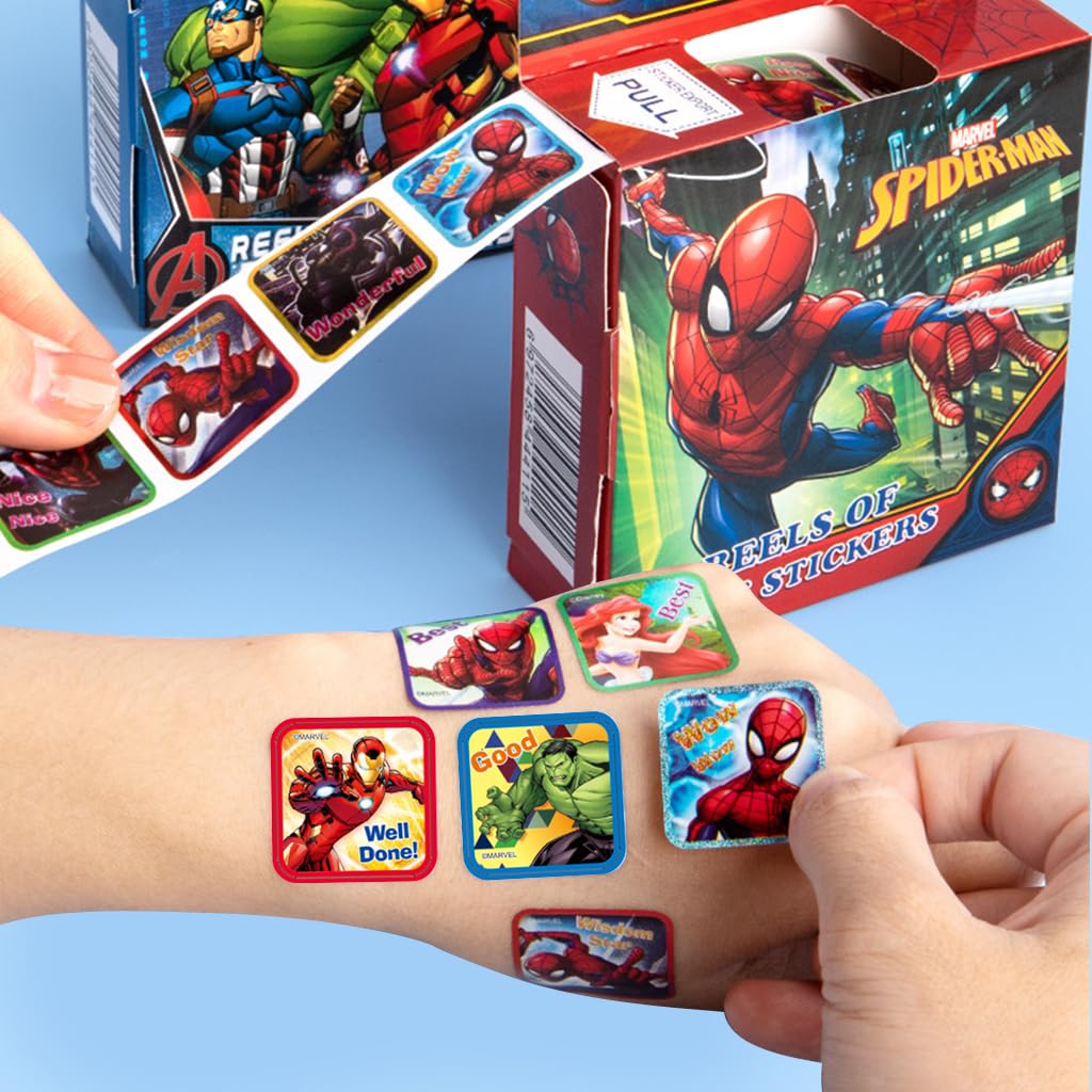 HASTHIP 200Pcs Spider Man Stickers for Kids Rewards, 0.98 inch Spiderman Cartoonish Sticker of 10 Patterns, Party Bag Fillers Boys Girls Teachers as Reward Craft Scrapbooking in Box Gift Set