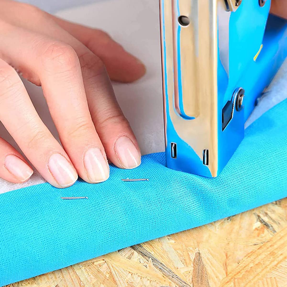 HASTHIP Heavy Duty Staple Gun, 3 in 1 Heavy Duty Stapler Staple Gun with Stapler Remover and 2100Pcs Staples, Tracker Machine with Pins Staple and Nail Gun for Wood Furniture Woodworking SofaSeat Cover Repair