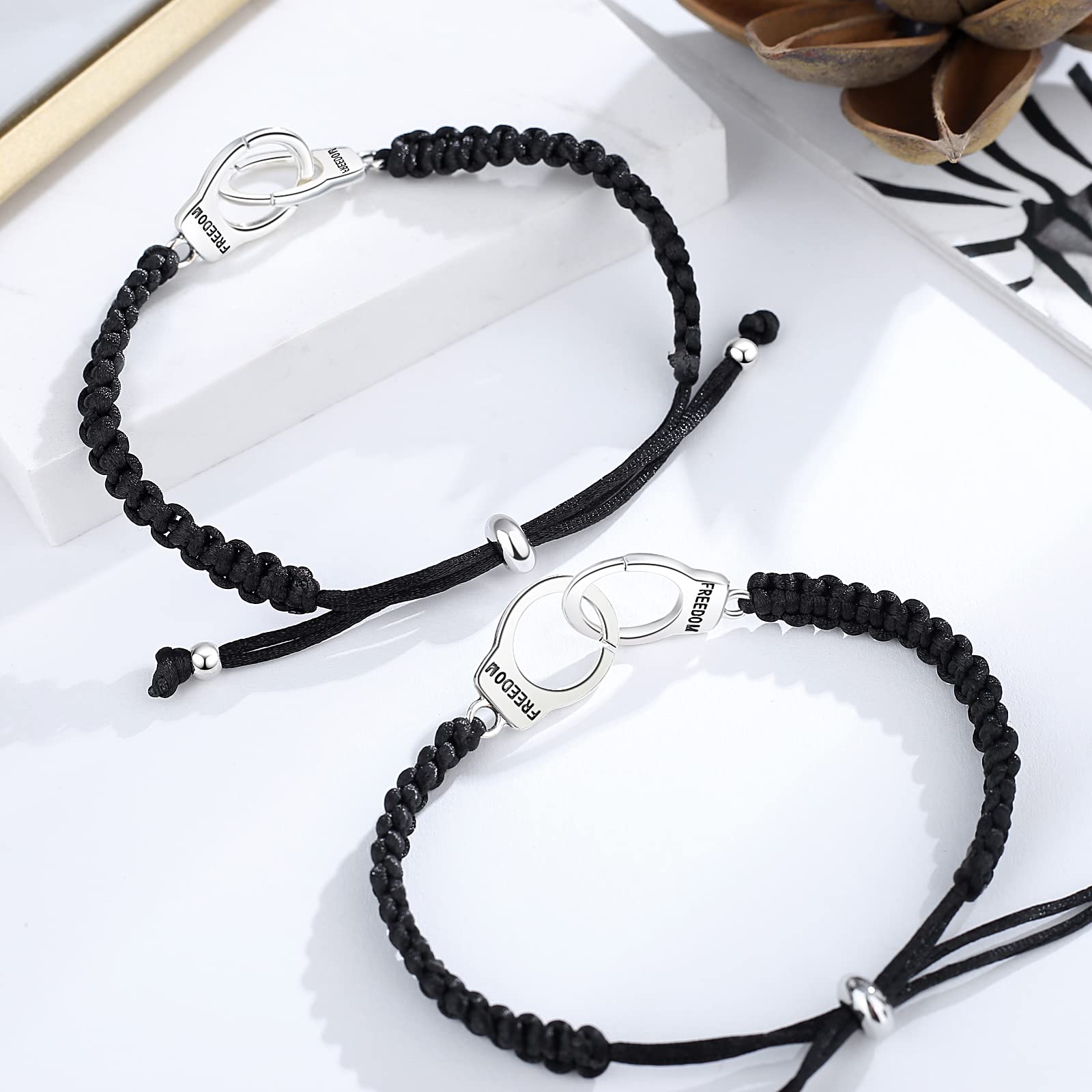 SANNIDHI Friendship Bracelets for 2 Girls, Creative Handcuff Braided Bracelet for Best Friends Adjustable Bracelets for Women Couple Gift (Partners in Crime)