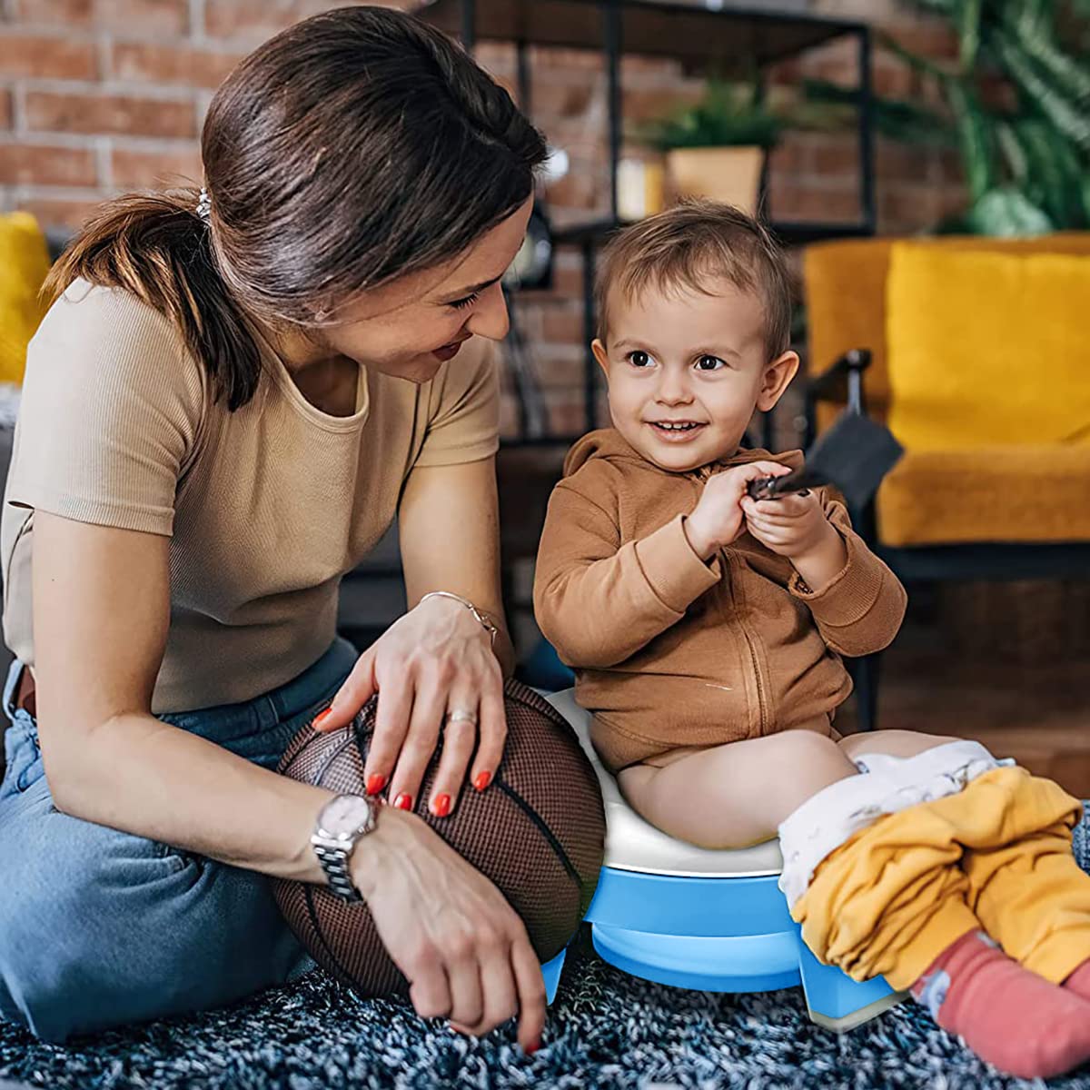 SNOWIE SOFT Potty Training Seat Potty Seat for Kids 1-3 years, Toilet Seat for Western Toilet, Foldable Potty Seat for Kids Travel, Baby Potty Seat for 0 to 5 Years with Storage Bag & 20pcs Trash Bag