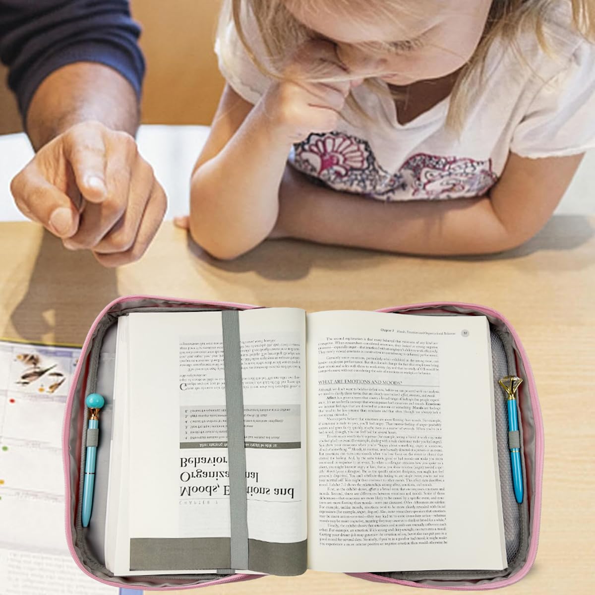 Climberty Bible Covers for Women & Girls, Bible Case Carrying Tote Bag with Book Stand, Bible Bag with Handle, Zipper and Multi-Pockets for Scripture Study Bible Protector, 28x22x6cm, Pink