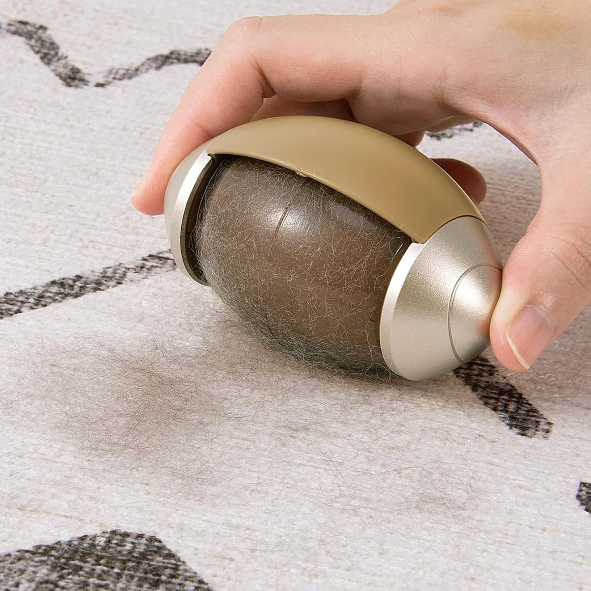 HANNEA Reusable Lint Roller, Portable Sticky Lint Roller Ball Removal Tool for Clothing, Furniture, Carpets, Beds, Sofas for Travel Household, Coffee