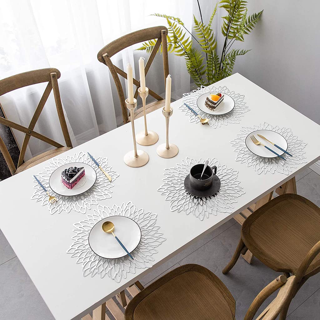 HASTHIP PVC Table Mat, Placemats Sets of 2, 15'' Round Leaf Place Mats, Cutwork Design Dining Table Mats, Washable Heat Resistant Vinyl Table Mats for Morden Kitchen Dining Table Wedding (Silver)
