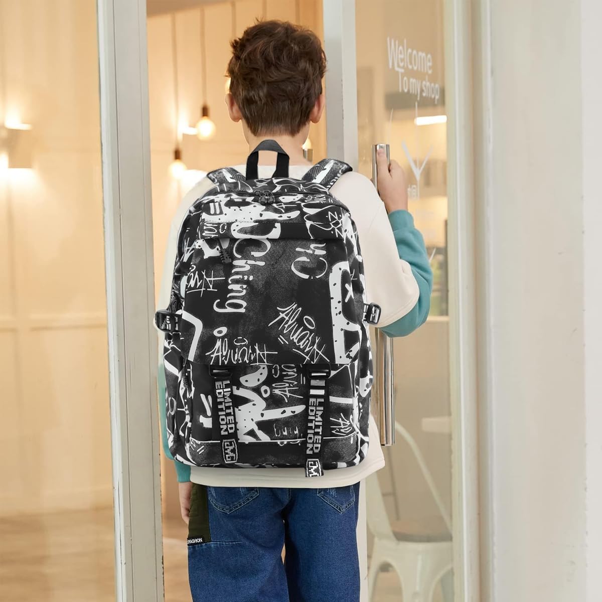PALAY Travel Backpack Casual Backpack Nylon Backpack School Students Backpack Lightweight Fashion Graffiti Print Black Backpack Outdoor Travel Backpack Laptop Backpack
