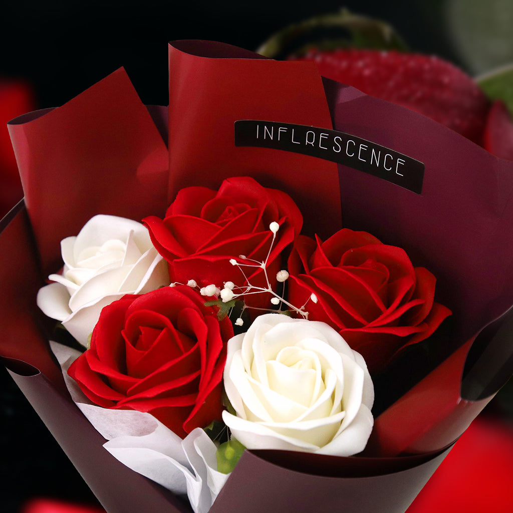 HASTHIP Valentine's Day Gift Romantic Red Rose Gift Box Hand Soap Red Rose Gift Box Birthday Gift for Girlfriend Christmas Gift, 20cmx14cmx8.5cm
