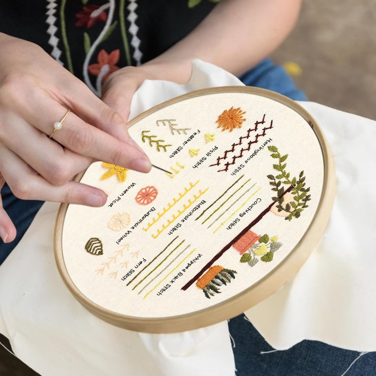 HASTHIP 3 Sets DIY Embroidery Kit for Beginners Pre-Embroideried Stitch Practice Kit for Beginners Adults, Stitch Practice Kit, Includes Cloth with Pattern, Hoop, Colorful Threads and Scissors