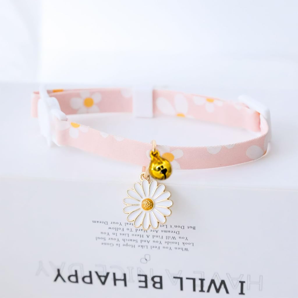 Qpets Cat Collar Cotton Cat Collar with Daisy Flower Charm Quick Release Buckle Design 18-32cm Adjustable Cat Collat Cute Pink Floral Print Cat Collar