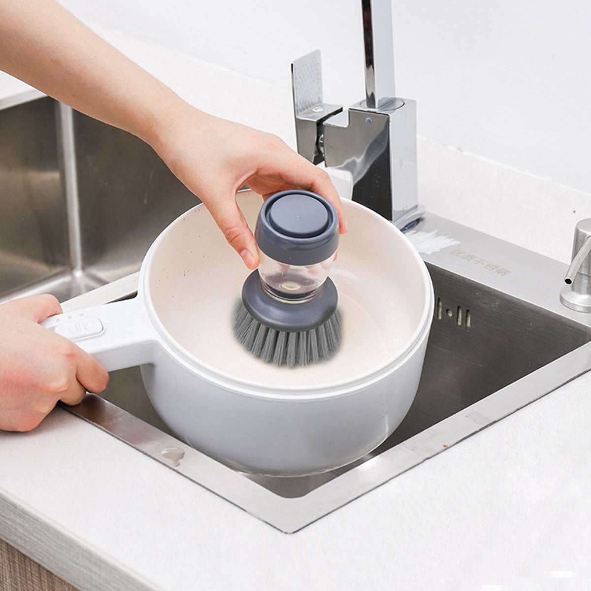 ZIBUYU Kitchen Pot Brush with Drip Stand, 2 in 1 Dish Scrub Bursh with Refillable Soap Dispenser Utility Hands-free Kitchen Dishwashing Cleaning Scrub Brush for Pot, Pan, Plates, Sink