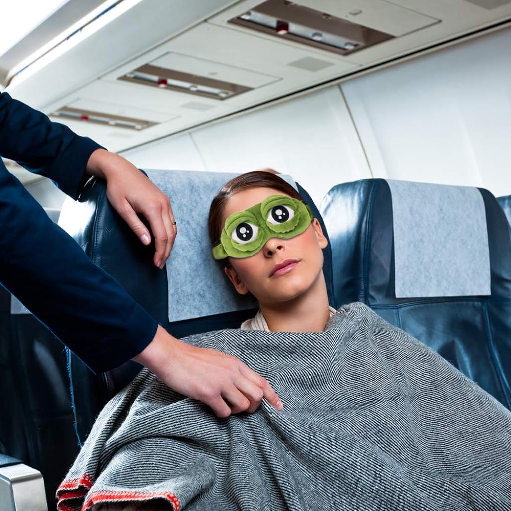 ZIBUYU Eye Mask for Sleeping Men and Women 3D Frog Cartoon Design Eye Cover for Sleep Fluff Blindfold for Game Night Eye Mask for Sleep, Women and Men (Green) - 1