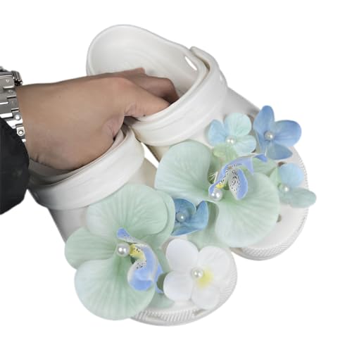 HASTHIP® Flower Shoe Charms Set 8Pcs Pink and White Aesthetic Petal Shoe Charm Aesthetic for Women Kids