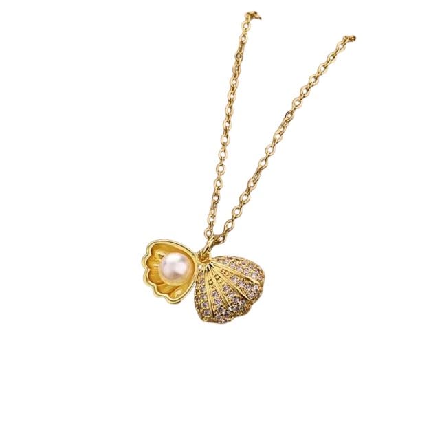 ZIBUYU® Pearl Seashell Necklace for Women Rhinestone Embellishment Sparkling Seashell Necklace, Openable Design