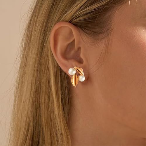 ZIBUYU® Necklace & Ear Studs Combo Set Floral Pearl Necklace Ear Studs Bold Sparkling Rhinestone Embellishment Alloy Chain Necklace Women Jewelry Gift Set, Golden