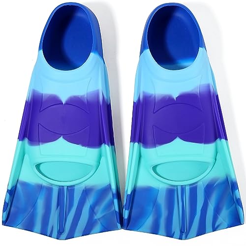 Proberos Kids Swim Fins, Short Kids Fins Silicone Pool Swimming Flippers Beginners Swim Fins for Kicking Skill Improvement and Pool Lap Swimming Training for Girls Boys, XXS, 36.5x19.5cm