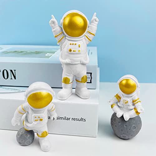 HASTHIP® 3PCS Astronauts Figures Statues Decor, Ornaments Resin Outer Space Themed Decor, Spaceman Planet Sculpture for Desktop & Tabletop Decor, Gift for Space Lovers, Gold