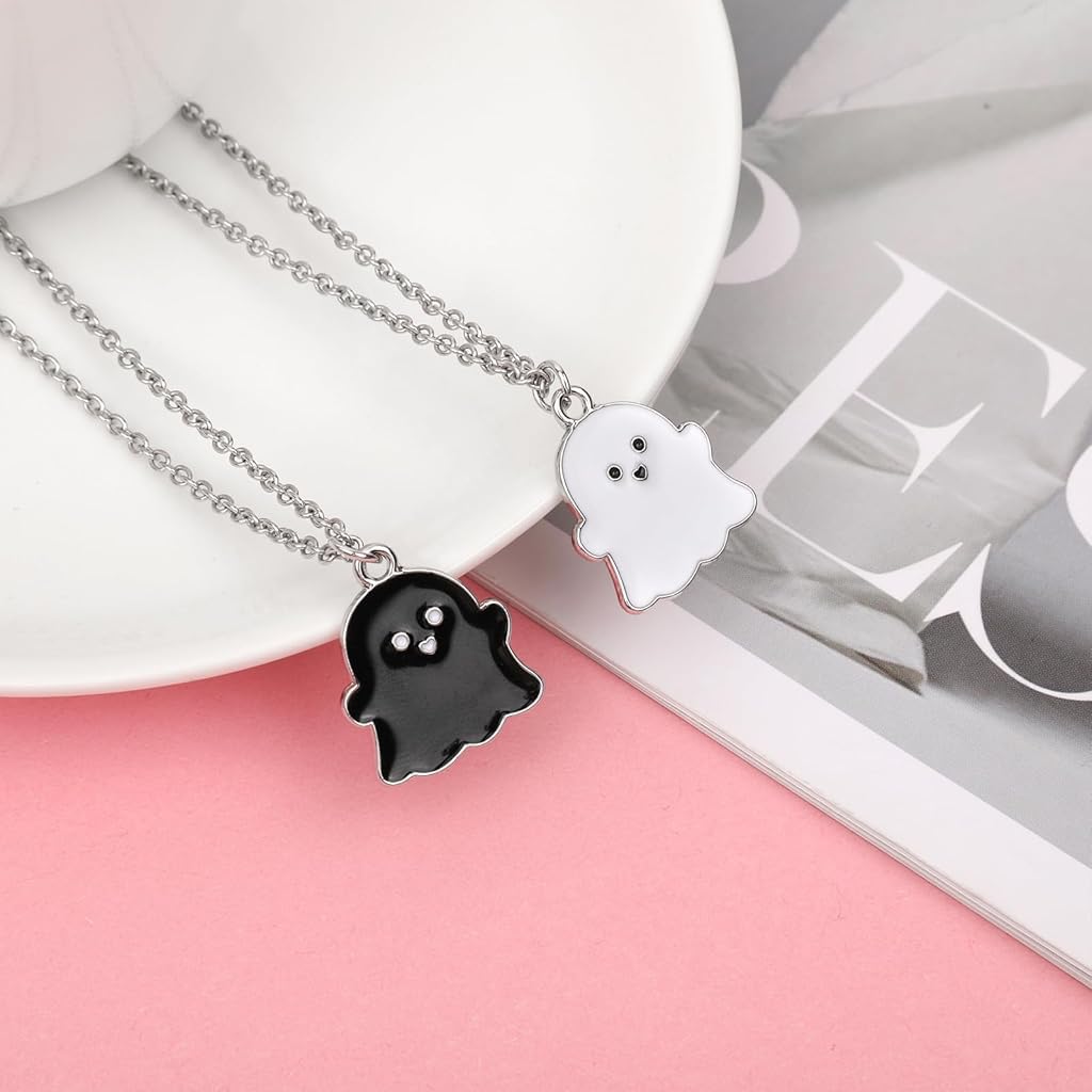 Zibuyu Friendship Necklace for Best Friends with Magnetic Heart Charm and 60cm Chains | Black and White Ghost Design