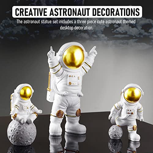 HASTHIP® 3PCS Astronauts Figures Statues Decor, Ornaments Resin Outer Space Themed Decor, Spaceman Planet Sculpture for Desktop & Tabletop Decor, Gift for Space Lovers, Gold