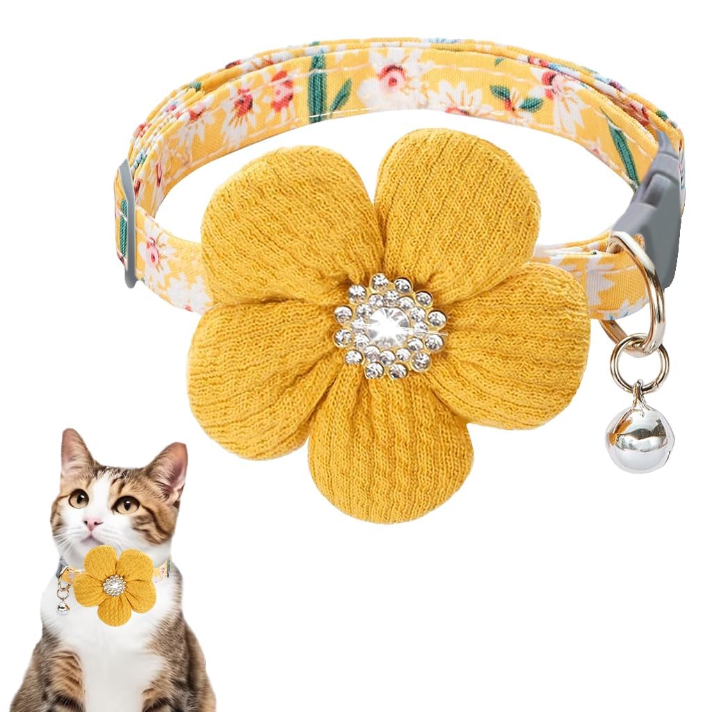 Qpets Cat Collar with Quick Release Buckle and Silver Bell | Adjustable 19–32 cm Yellow Crochet Flower