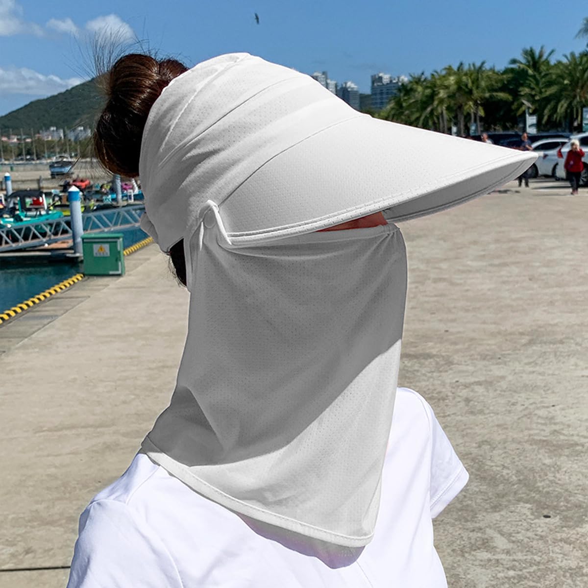 PALAY Sun Hat for Women with UPF 50+ 15 cm Wide Brim and Detachable Face Cover | Breathable Summer Protection