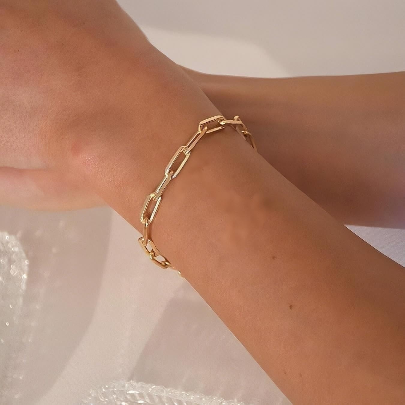 Zibuyu Chain Bracelet for Women with Lobster Clasp featuring Gold Plated Paperclip Links