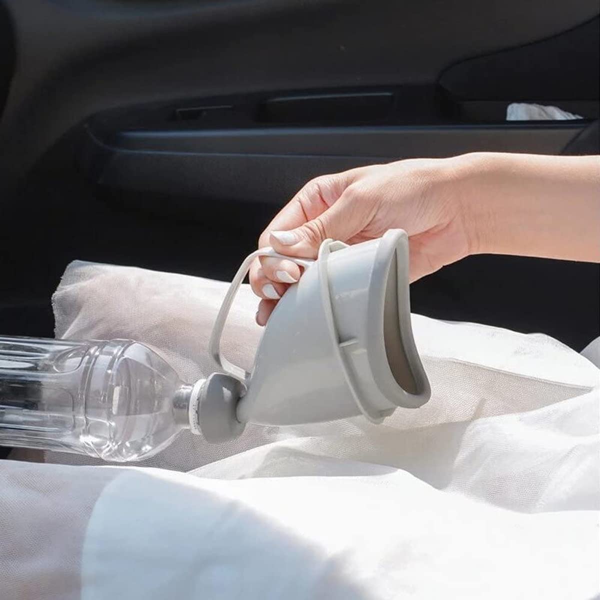 HANNEA Urine Collector for Travel and Camping with Leakproof Ergonomic Funnel | Grey 15 cm Reusable Device