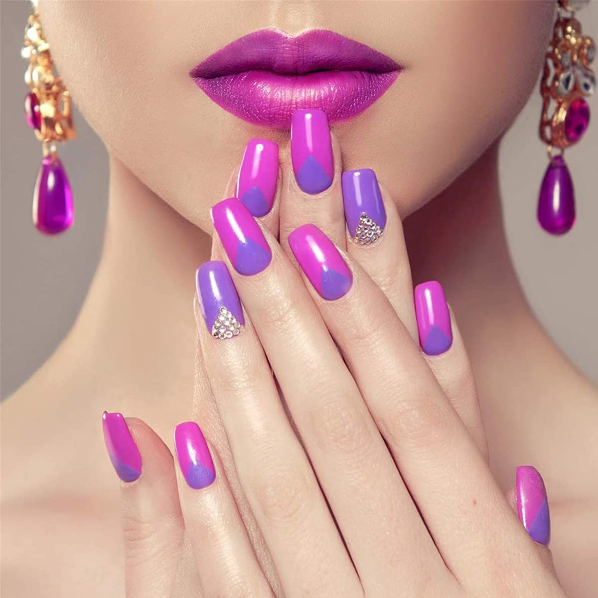 MAYCREATE Nail Adhesive Tabs for Press On Nails featuring 720 pcs double side jelly glue | transparent flexible design