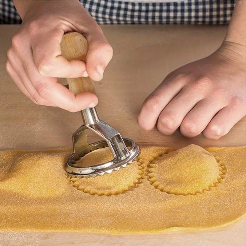 HASTHIP® Ravioli Stamp Maker Cutter with Roller Wheel Set of 3 Wooden Handle Fluted Edge for Pasta Dumplings Lasagna Pierogis 2PCS