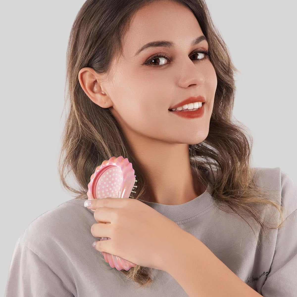 MAYCREATE Portable Comb for Travel with Built-In Mirror and Scalp Massage Brush | Pink Seashell