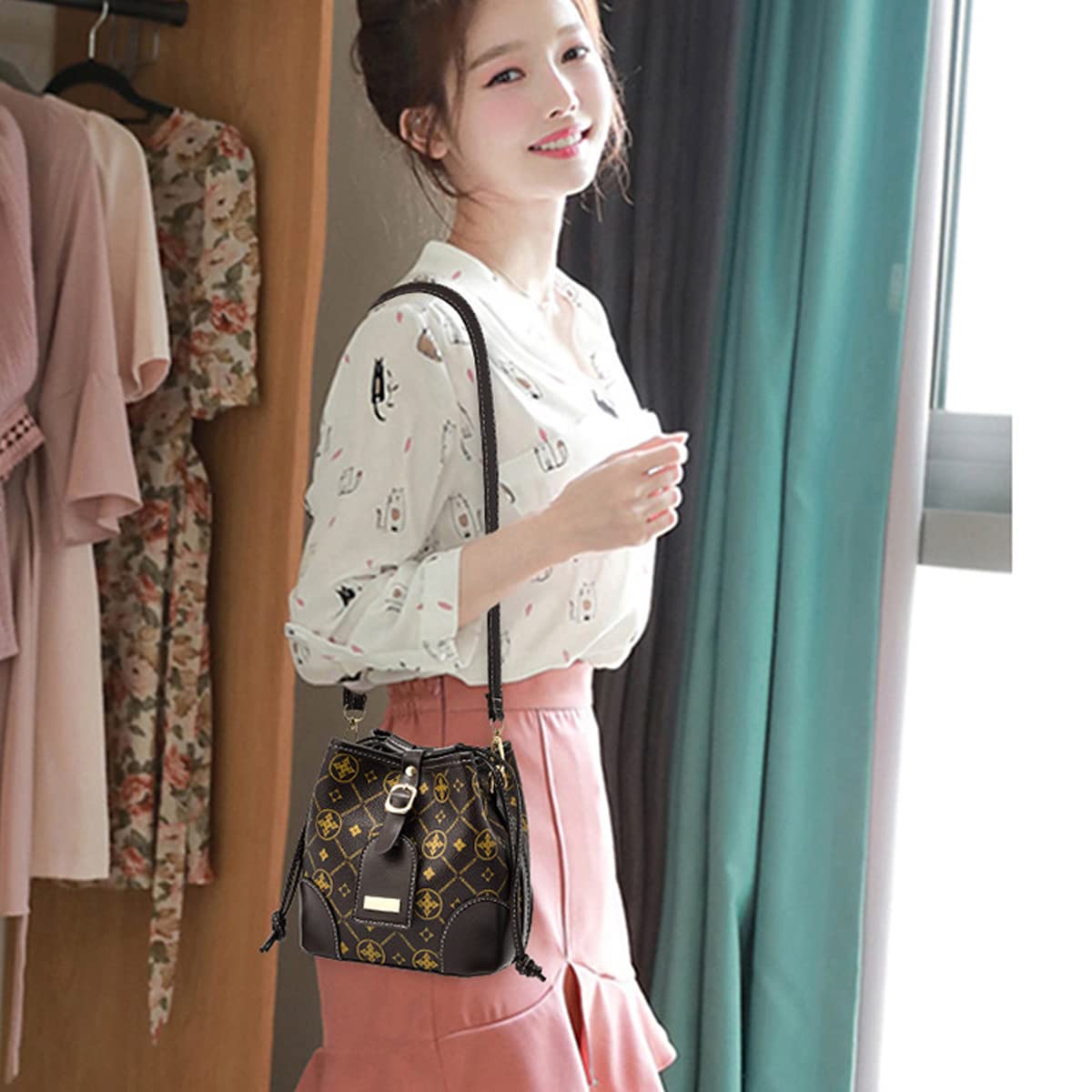 PALAY® Sling Bag PU Leather Crossbody Bag For Women Fashion Print Sling Bags with Adjustable Strap HandBag for Women Gift