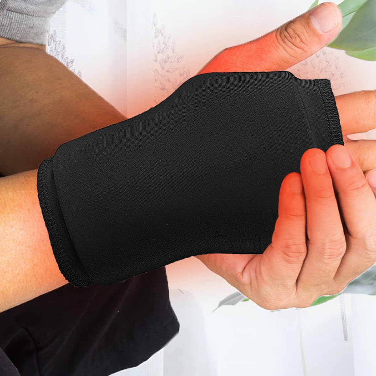 HANNEA Thumb Brace Wrist Ice Pack for Pain Relief with 360° Compression Gel Therapy | Reusable Hot and Cold Lycra Wrap for Carpal Tunnel and Tendonitis Relief