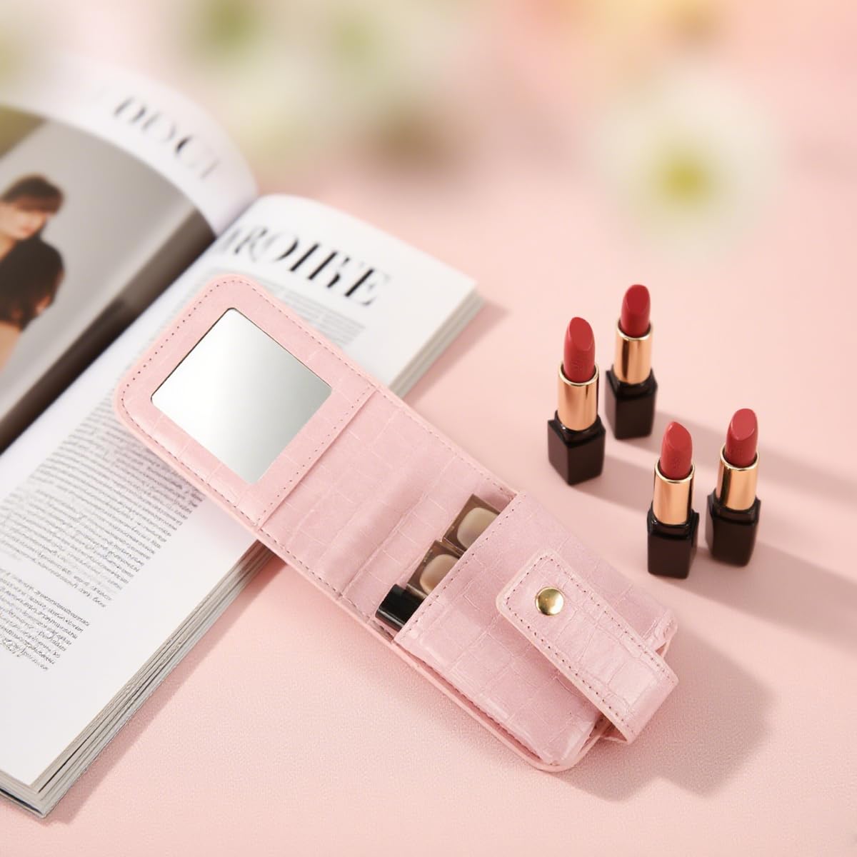 MAYCREATE Lipstick Travel Pouch for On the Go Touch Ups with Mirror 8x10cm PU Case